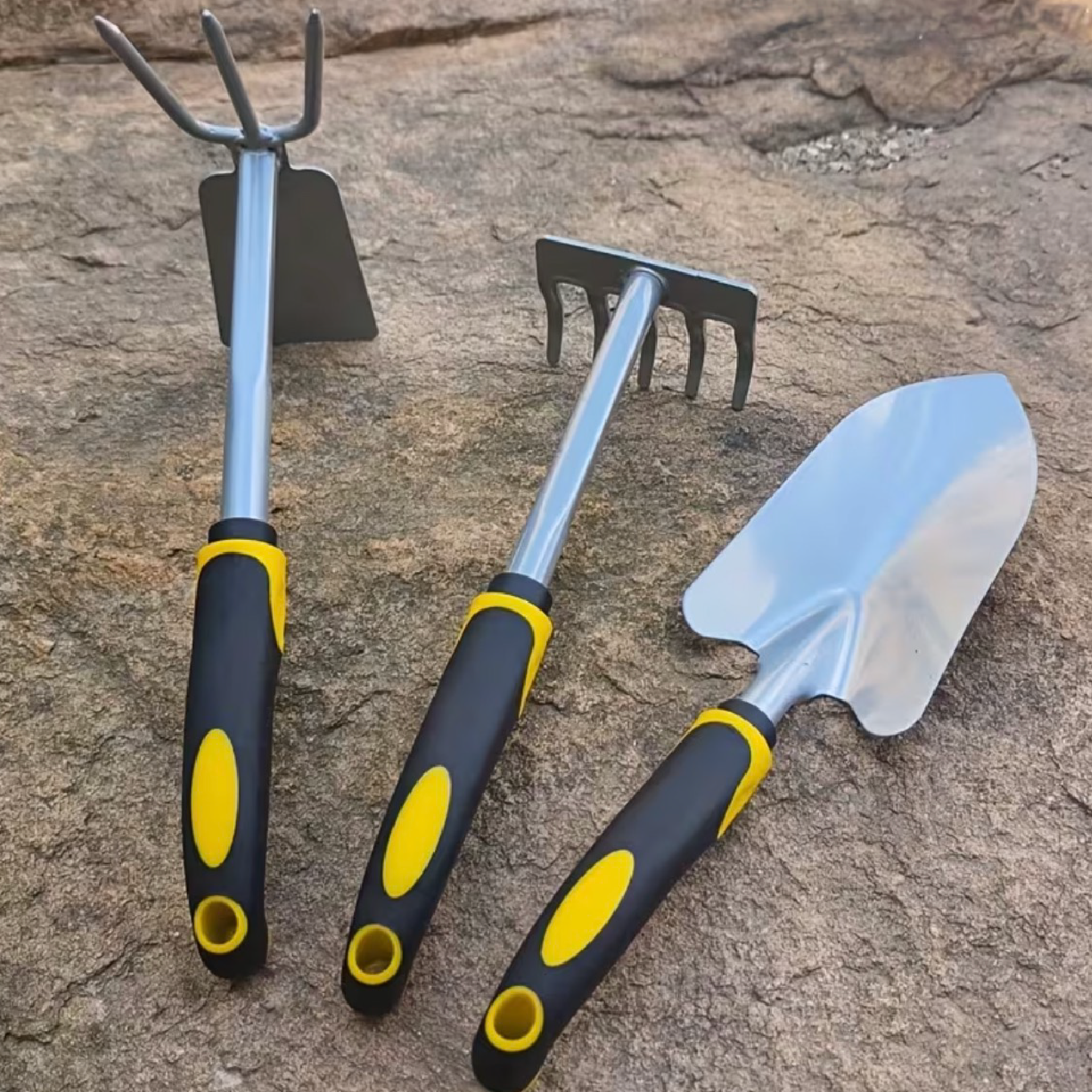 3-Piece Garden Tool Set